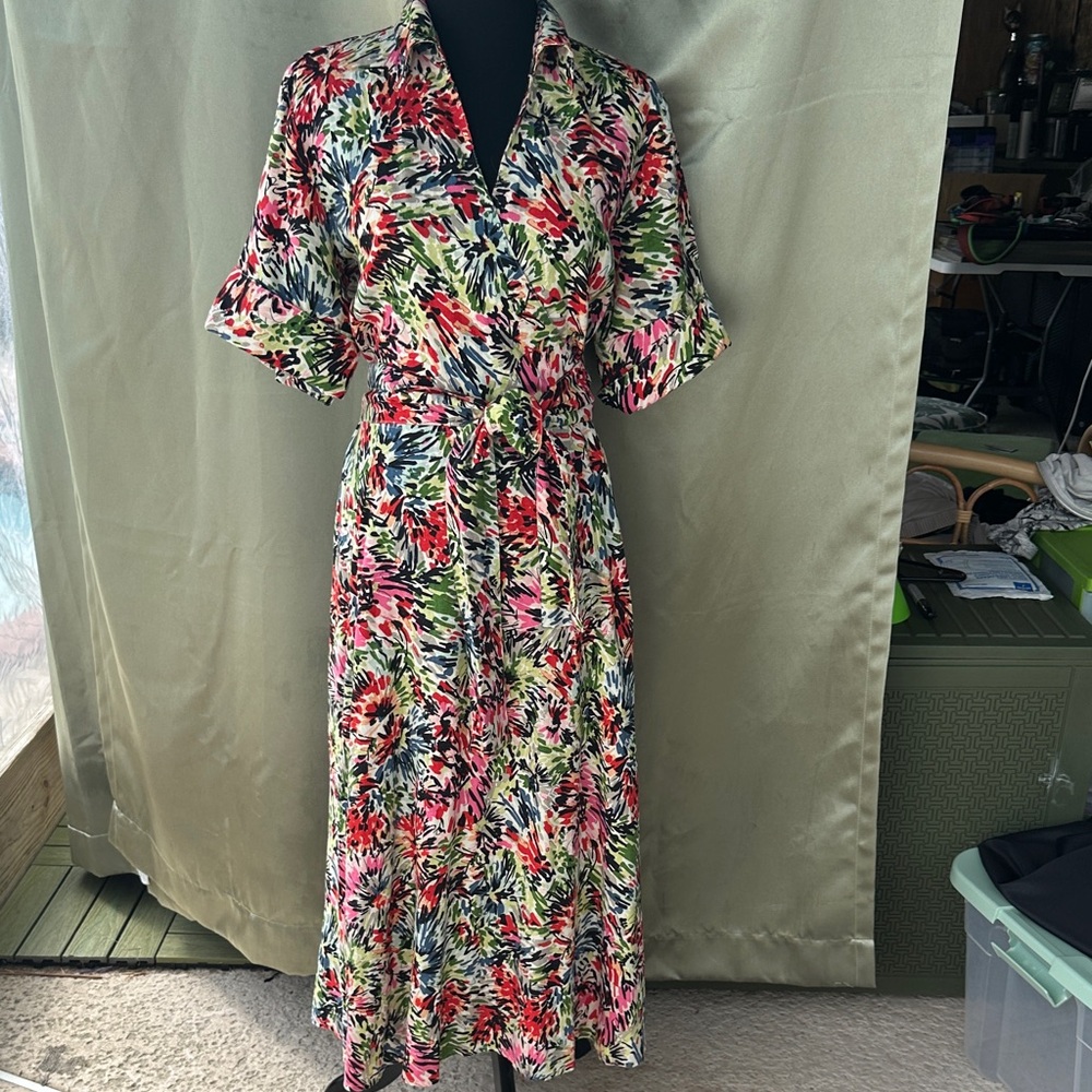 Beautiful Multicolored Abstract Floral Linen Faux Wrap Dress 14